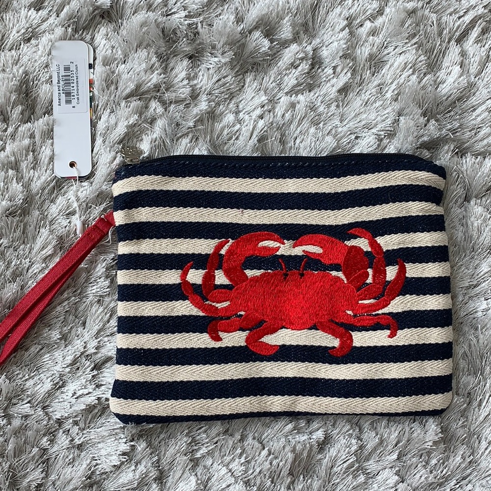 Crab embroidered clutch